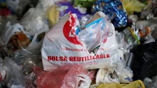 Bolsas solubles en agua, receta chilena contra la contaminación por plástico