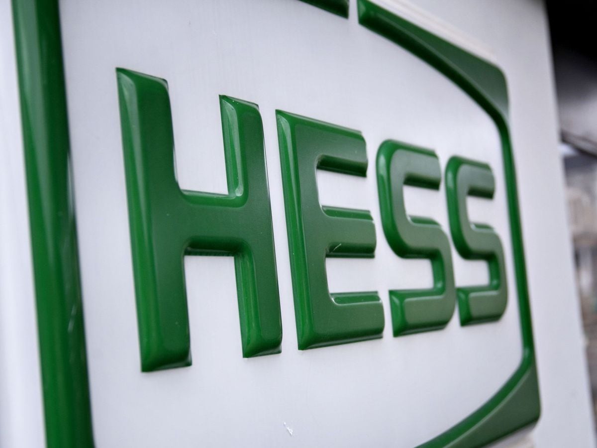 A Hess Corp. logo. Photographer: Andrew Harrer/Bloomberg