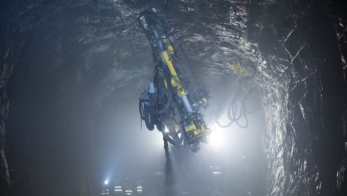 Unión del Acero (Unacer), fabricante de sistemas de sostenimiento de túneles, alista la ampliación de su fábrica en Puente Piedra, que los llevará a duplicar su capacidad de producción en 2025.