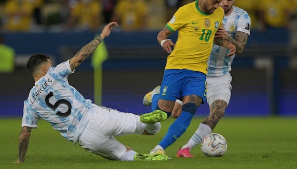 Brasil recibe a Argentina por las Clasificatorias Conmebol 2026 (Foto: Carl De Souza / AFP)
