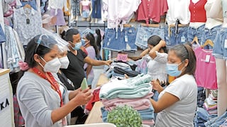 Seis de cada diez mamás son económicamente activas en Perú
