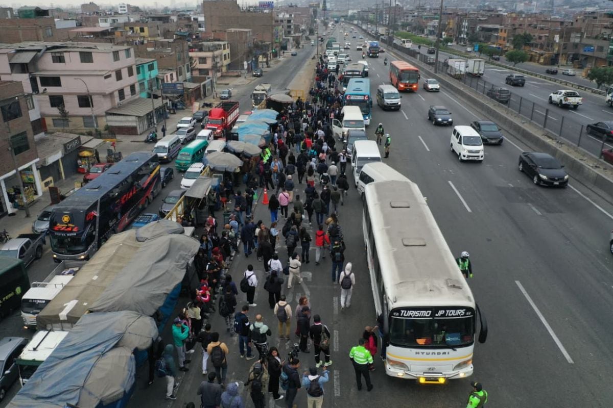 Gremio de transportistas anuncia un paro indefinido desde el 2 de junio. Foto: GEC