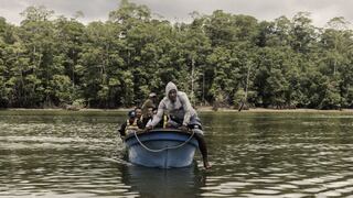 Migrantes que cruzan selva panameña hacia EE.UU. aumentan en 450%
