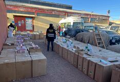 Mayoría de peruanos percibe el contrabando como perjudicial y lo vincula a la corrupción, según Ipsos