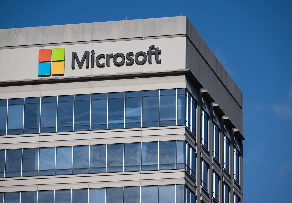 Microsoft tuvo ingresos por US$ 212.000 millones en su último ejercicio anual, con US$ 72.400 millones de ganancia neta. (Foto: AFP)
