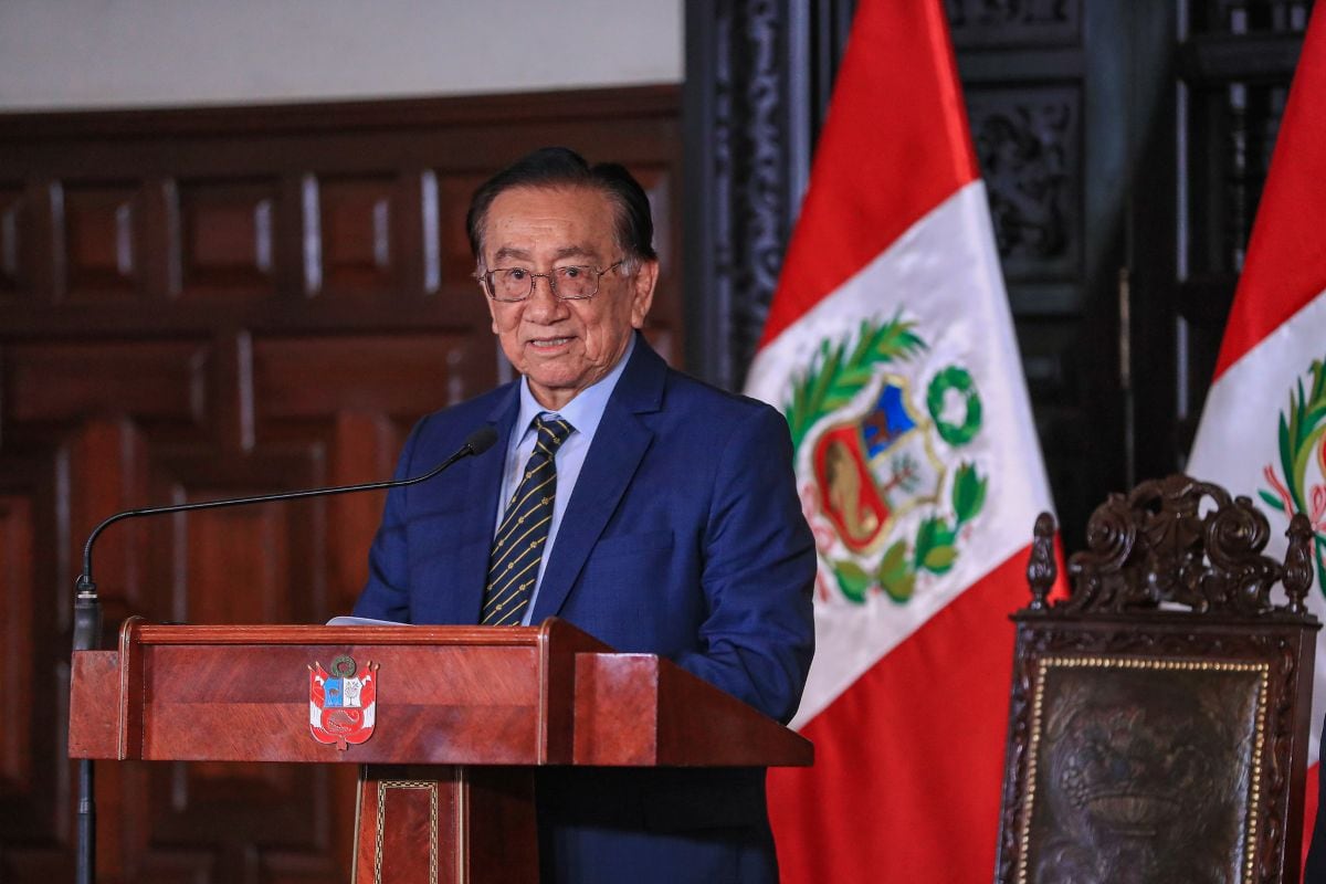 El Congreso autorizó el viaje del presidente José María Balcázar al Vaticano, donde sostendrá una audiencia privada con el papa León XIV el próximo 18 de junio. Foto: Presidencia.