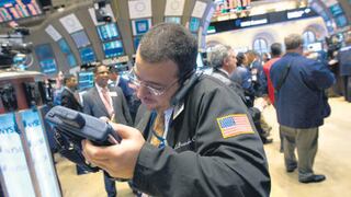 Wall Street abre en rojo y el Dow Jones baja un 0.41% tras semana de récords