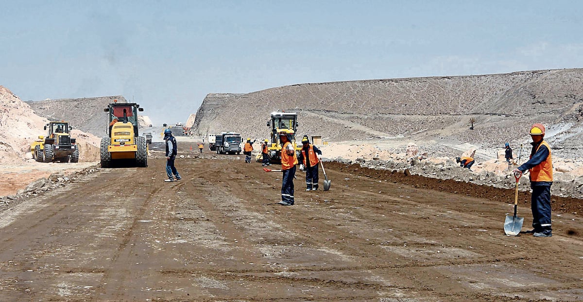 Propuesta para facilitar fiscalización de contratos de obras públicas establece que la información sea de acceso público, gratuito y permanente. FOTO: DIFUSION
LUGAR: YURA