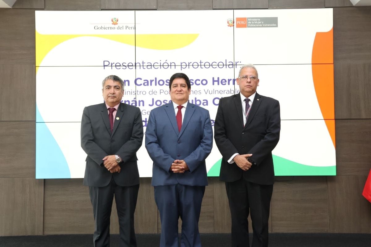 Félix Villegas Reaño fue presentado como nuevo director ejecutivo del Inabif, programa adscrito al Ministerio de la Mujer y Poblaciones Vulnerables. Foto: Inabif.