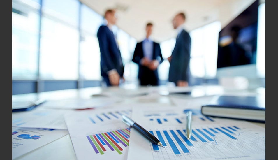 La protección de datos y la ciberseguridad ya no son asuntos exclusivos del área de tecnología de una organización, dado que se pone en compromiso la productividad y reputación de una organización. Foto: iStock