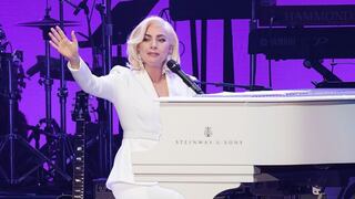 Lady Gaga usa tacones Schutz mientras marca busca crecer en EE.UU.