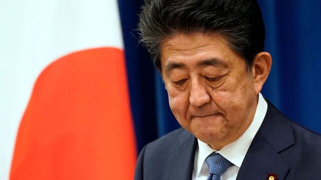 Japón: muchas incógnitas políticas se abren tras anunciada renuncia del primer ministro 