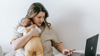 Promoverán el teletrabajo para el padre o madre durante el primer año de su hijo