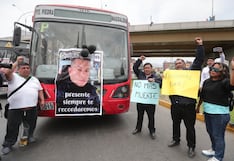 Transportistas extienden el paro a 48 horas y Gobierno los convoca a reunión