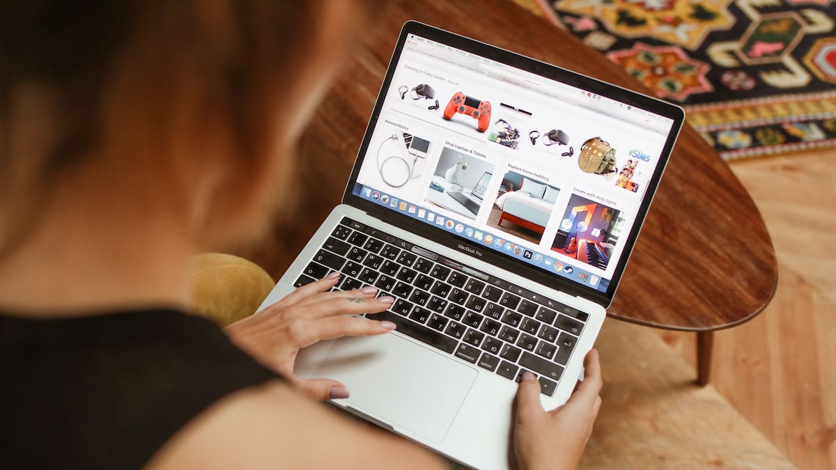 Peruanos ya usan IA para comparar productos y decidir qué compra conviene más