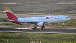 Iberia reanudará en julio un 20% de sus vuelos de corta y media distancia