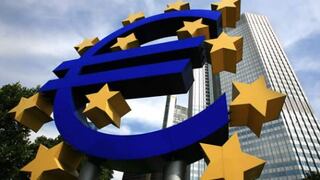 BCE sigue fuera del mercado de bonos mientras elabora nuevo plan