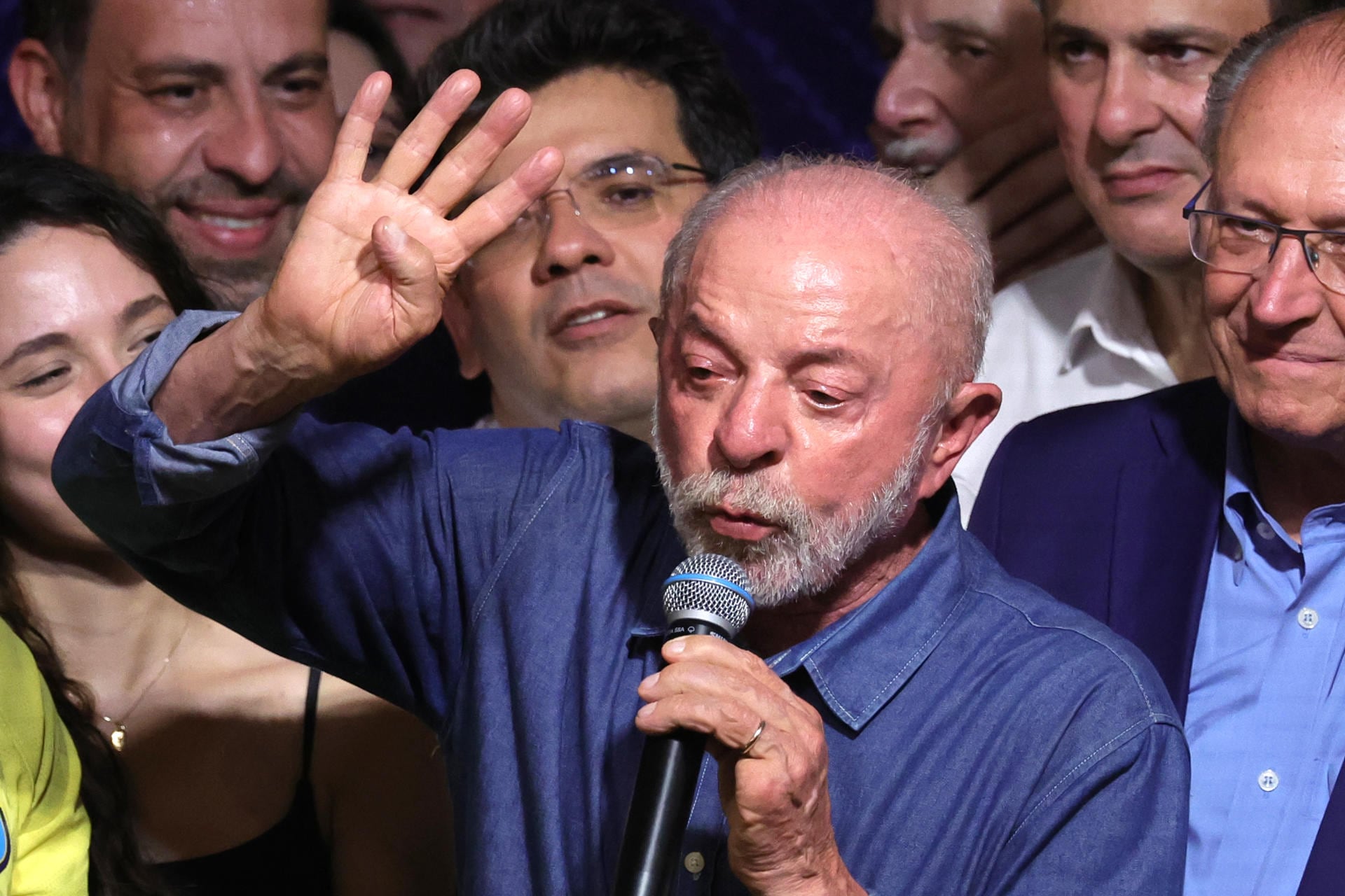 El presidente de Brasil, Luiz Inácio Lula da Silva, pronuncia un discurso al ganar las elecciones presidenciales. (EFE/ Sebastiao Moreira).