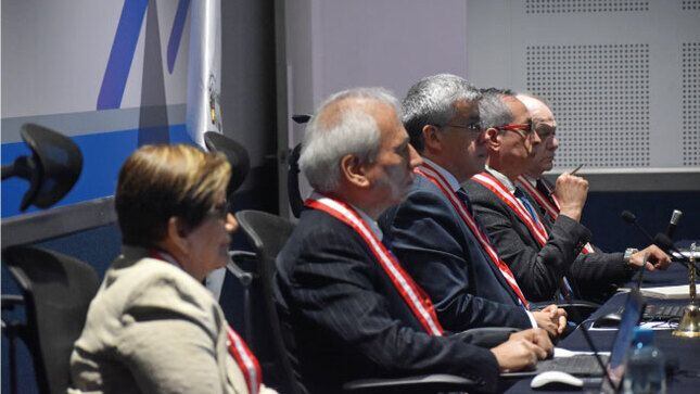 El congresista de Renovación Popular, Jorge Montoya, acusó de infracciones a la Constitución a los magistrados de la JNJ por haber permitido que la consejera Inés Tello continúe en el cargo, pese a tener más de 75 años.(Foto: JNJ)