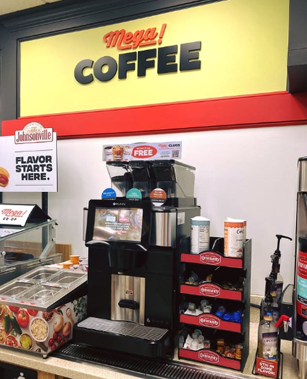 En sus tiendas de conveniencia vendía todo tipo de productos (Foto: Mega Co-op / Instagram)