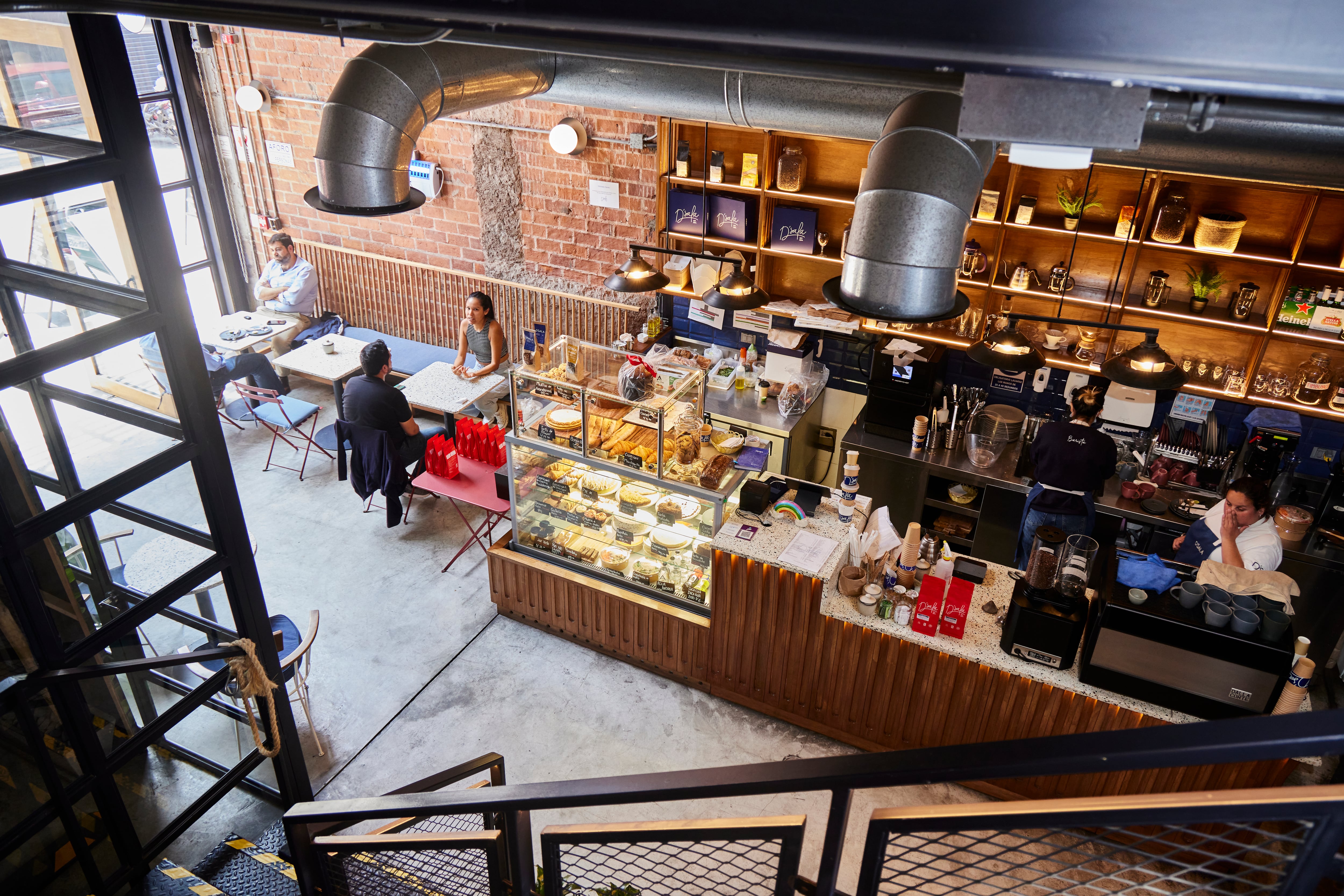 D'Sala abrió un nuevo local en Surquillo, donde tiene una tostaduría y una cafetería.