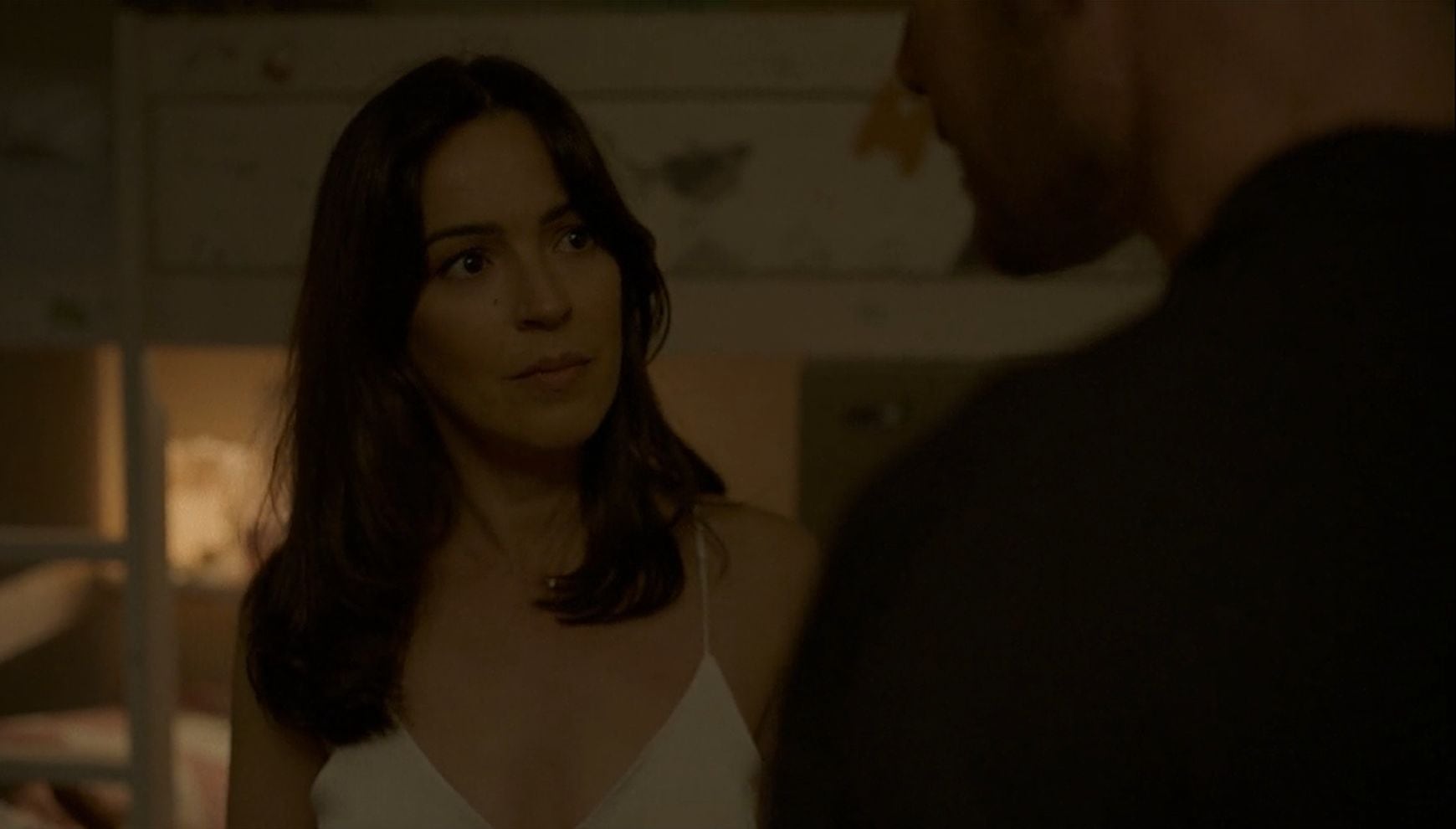 Ángela Rekarte Tomasena es víctima de violencia doméstica, aunque para sus familiares y amigos tiene una vida perfecta al lado de su esposo (Foto: Buendía Estudios / Bizkaia)