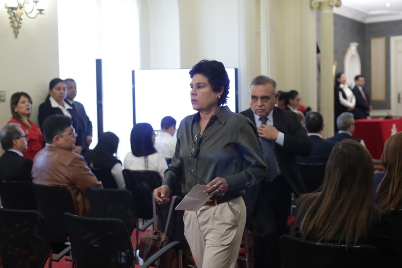 Norma Yarrow manifestó que agotarán todas las vías institucionales y jurisdiccionales para lograr dejar sin efecto la jornada de sufragio general. (Foto: César Bueno/GEC)
