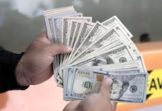 Sube el número de empresas que venden en dólares por volatilidad cambiaria