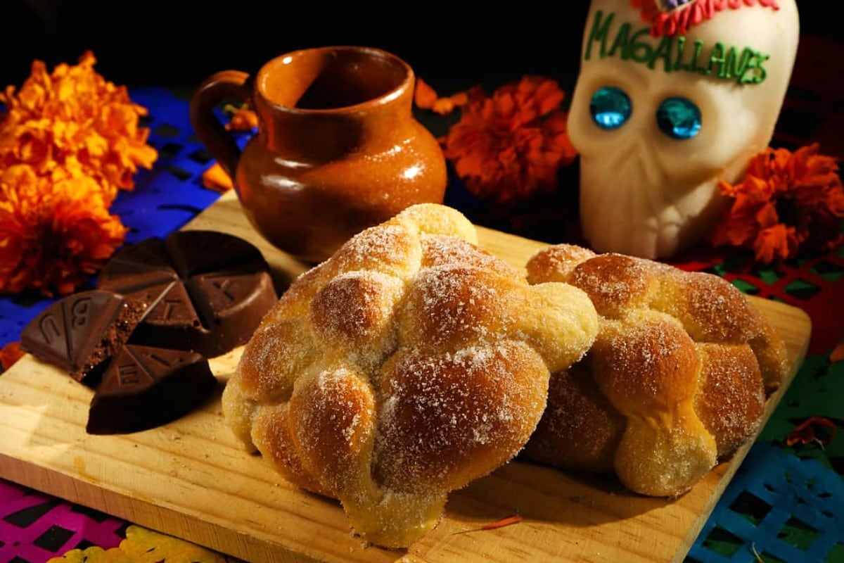 El Día de Muertos recuerda que el amor no termina con la muerte, sino que se transforma en memoria y gratitud. | Crédito: Instagram panaderia_magallanes "Diario El Comercio. Todos los derechos reservados."