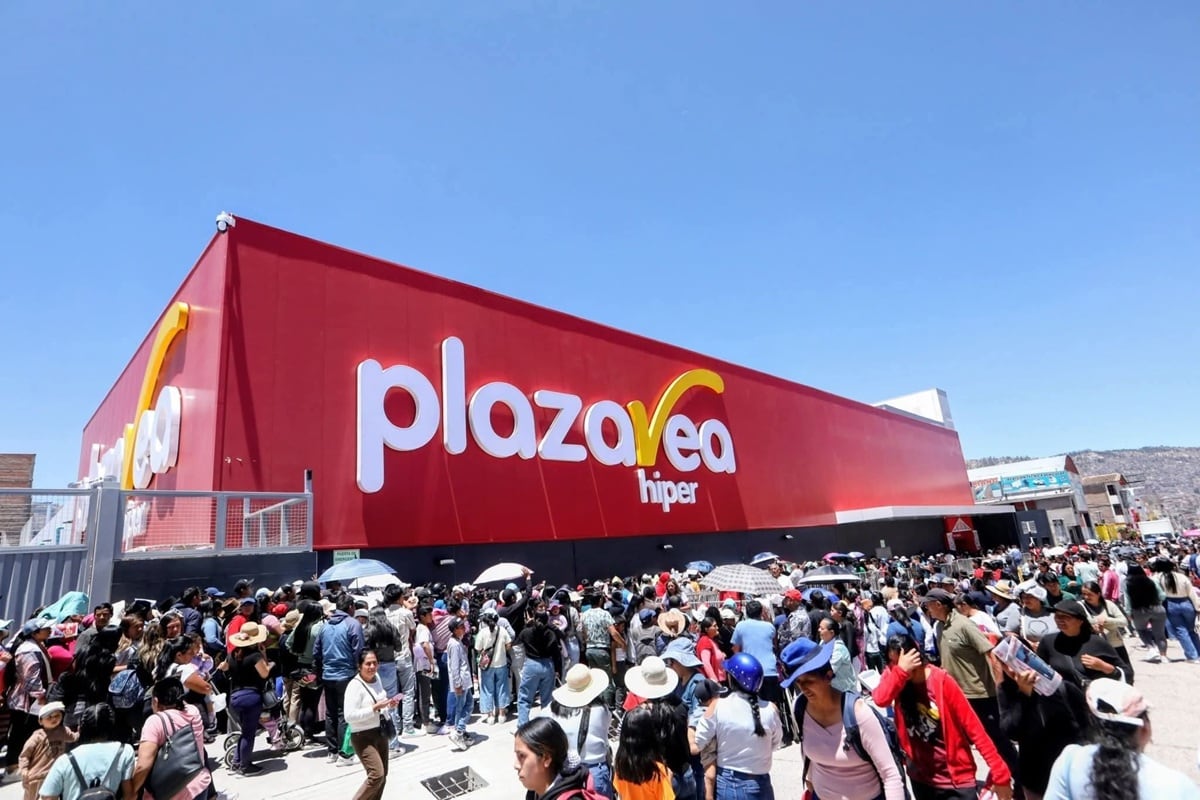 El 14 de noviembre de 2025, Plaza Vea inauguró su primer supermercado en Ayacucho, ubicado en San Juan Bautista (Huamanga). (Foto: Andina)