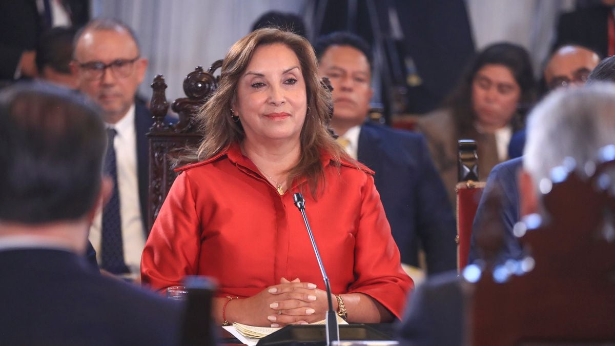 La Fiscalía de la Nación solicitó formalmente a la Comisión Permanente del Congreso que reconsidere su decisión de archivar la denuncia constitucional contra la presidenta Dina Boluarte, conocida como el “Caso Rolex”. Foto: Presidencia.