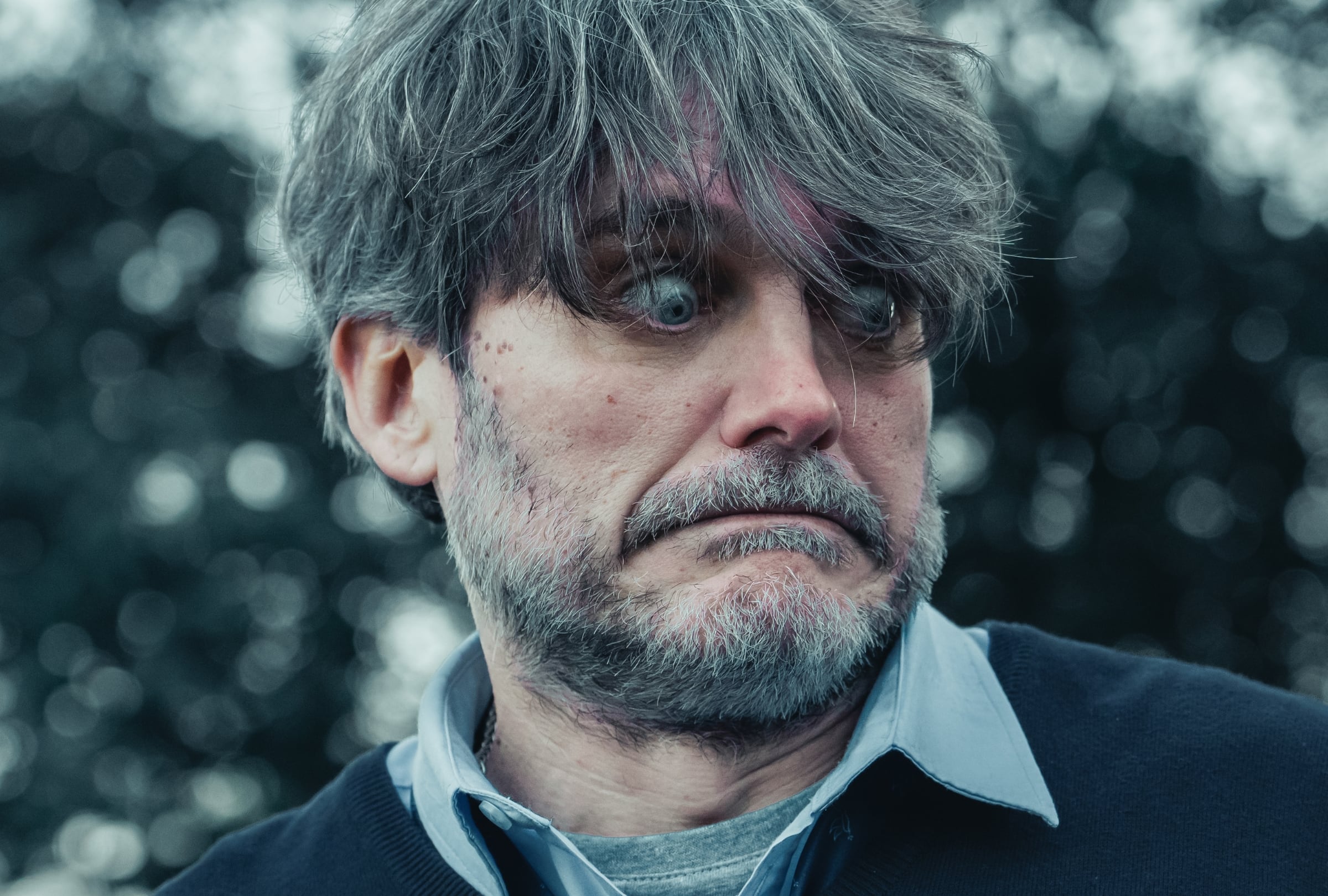 Salva Reina como Nino en una escena de la temporada 4 de la serie española "Muertos S.L." (Foto: Netflix)