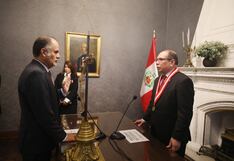 Presidente del Poder Judicial tomó juramento a César Aguilar como nuevo Contralor