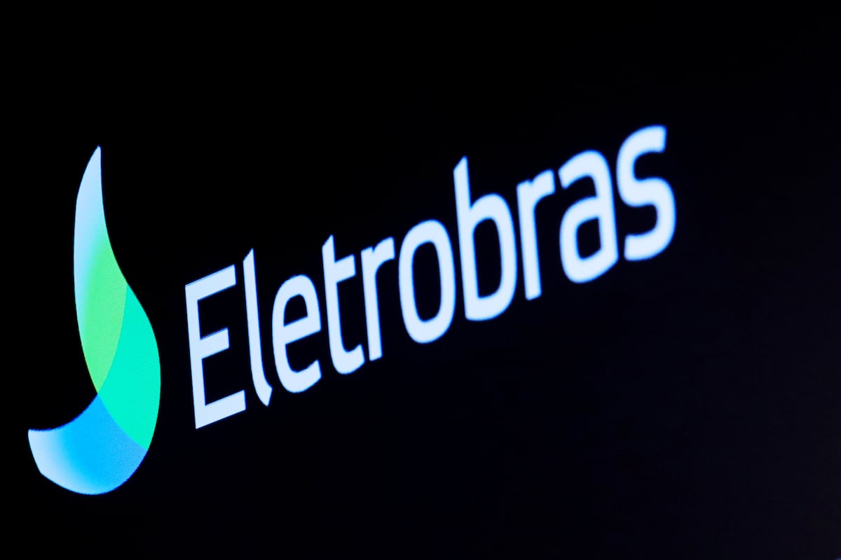 Los ingresos operacionales netos de Eletrobras, que actúa en el ramo de generación, transmisión y comercialización de energía eléctrica, llegaron a los 17,018 millones de reales (US$ 3,360 millones), lo que supone un incremento del 14% en la comparación semestral. (Foto: REUTERS/Brendan McDermid).