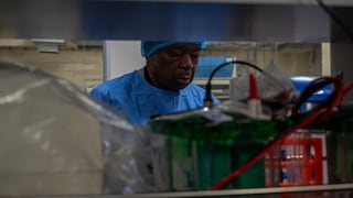 Epidemia de ébola se propaga rápidamente en RDC con 232 muertos, advierte la OMS