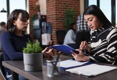 Retrocede postulación de mujeres a cargos seniority: las razones detrás