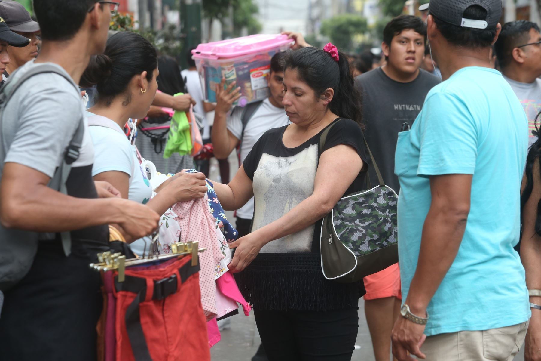 Protección social en Perú se estanca: Crecimiento económico no reduce brechas en salud, empleo y pensiones