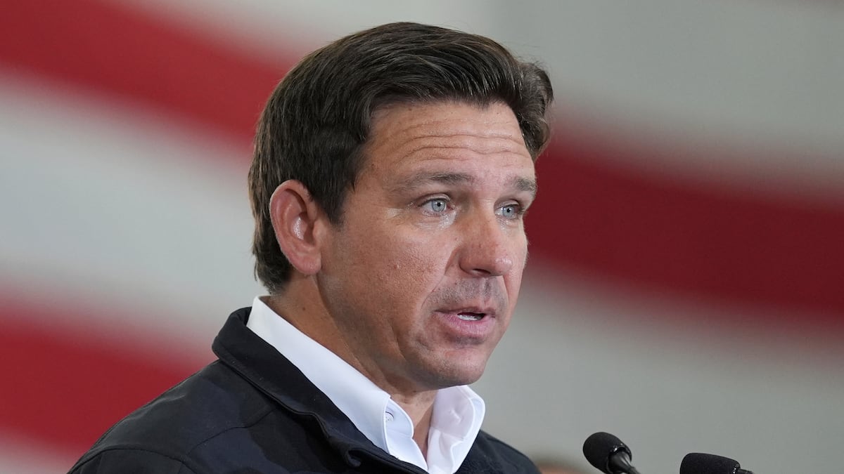 DeSantis promulgó una ley que exige cambios en la licencia de conducir de ciertos ciudadanos de Florida: ¿desde cuándo y a quiénes afecta?