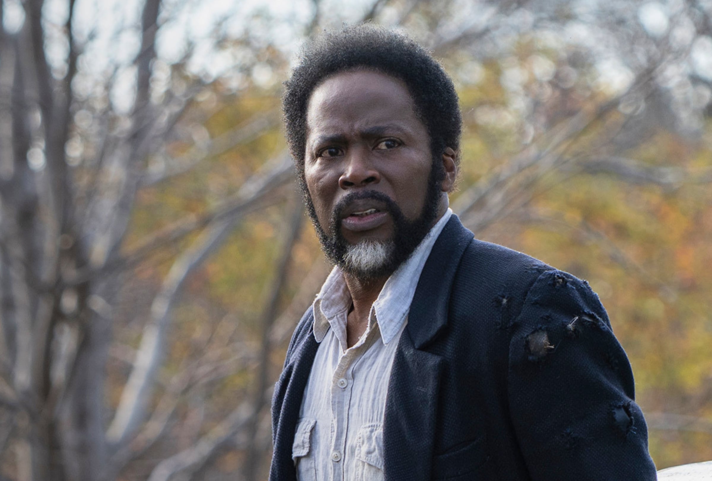 Boyd Stevens es el sheriff y líder de la comunidad interpretado por el actor Harold Perrineau en la aclamada serie de ciencia ficción y terror psicológico "From" (Foto: MGM International TV Productions)