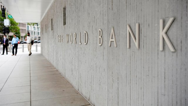 Banco Mundial insta al capital privado a cubrir costo climático