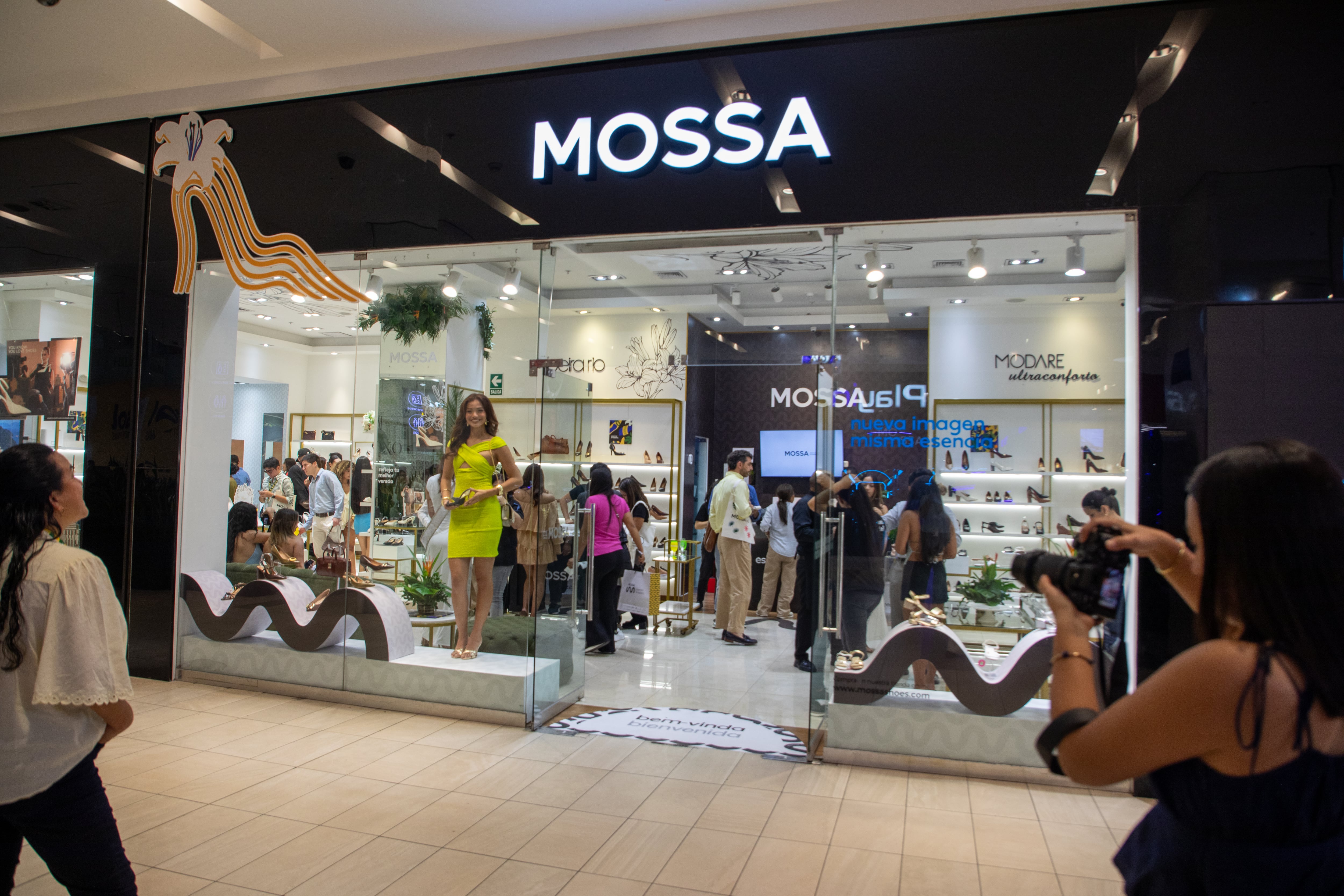 La empresa alista dos aperturas bajo su marca de tiendas Mossa Shoes.
