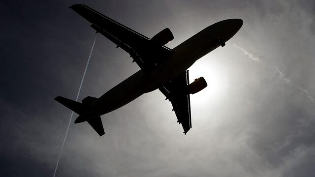 Transporte aéreo mundial no logró alcanzar los niveles prepandemia en el 2023