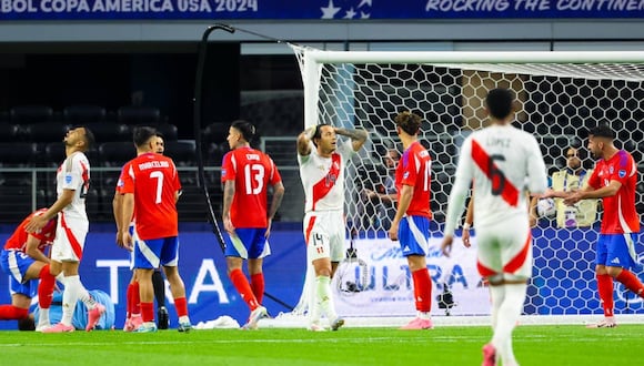 Perú y Chile ofrecieron un flojo espectáculo y deberán mejorar mucho para los juegos contra Argentina y Canadá. (Foto: EFE)