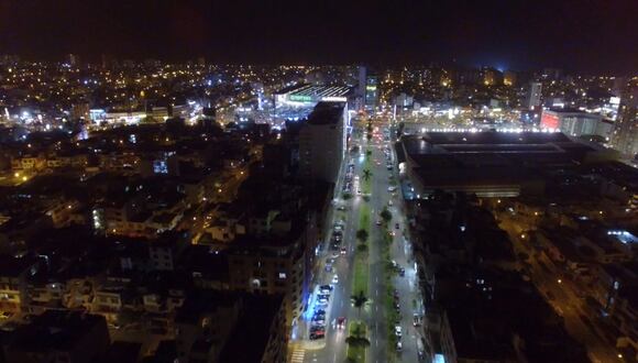 Signify también provee de luminarias a las distribuidoras de Lima como Luz del Sur y Enel, pero en menor cantidad. (Foto: Difusión)