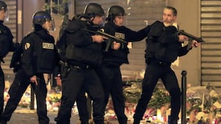 Pasajeros cancelan sus planes de viaje a París luego de atentados