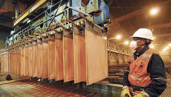 Se prevé que la producción mundial de cobre refinado aumente un 3.8% este año y un 4.6% en 2024, según el ICSG. (Foto: Difusión)