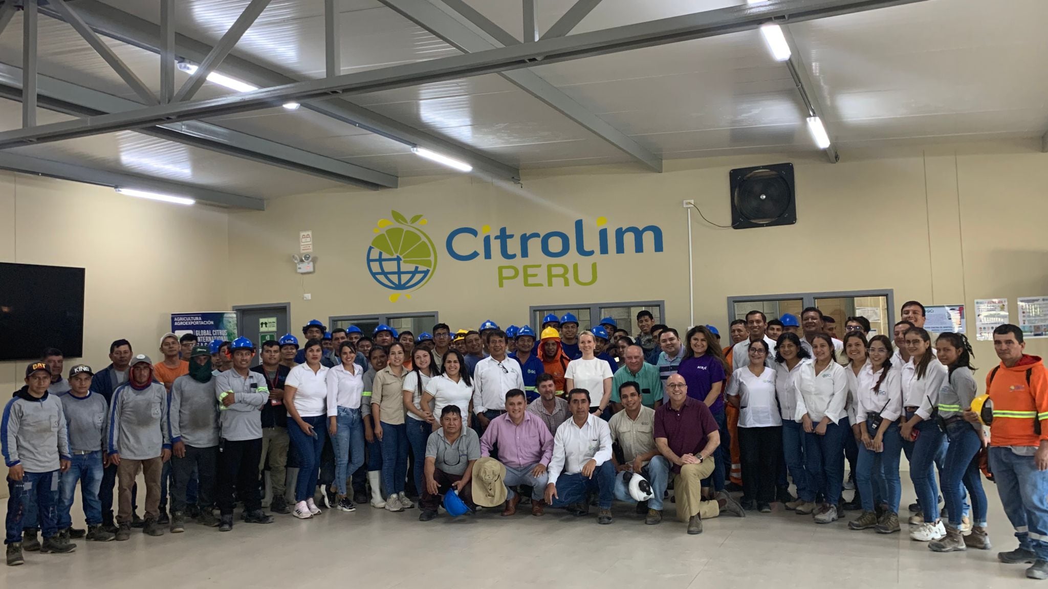 Colaboradores de empresa peruana, actualmente propiedad de Berjé Inc.