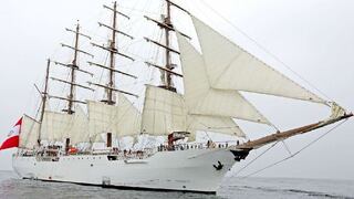 B.A.P. Unión, el buque peruano zarpó para dar la vuelta al mundo en diez meses