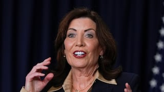 Es oficial: Hochul amplía la venta legal de cannabis en Nueva York con la ley S.10113/A.11217