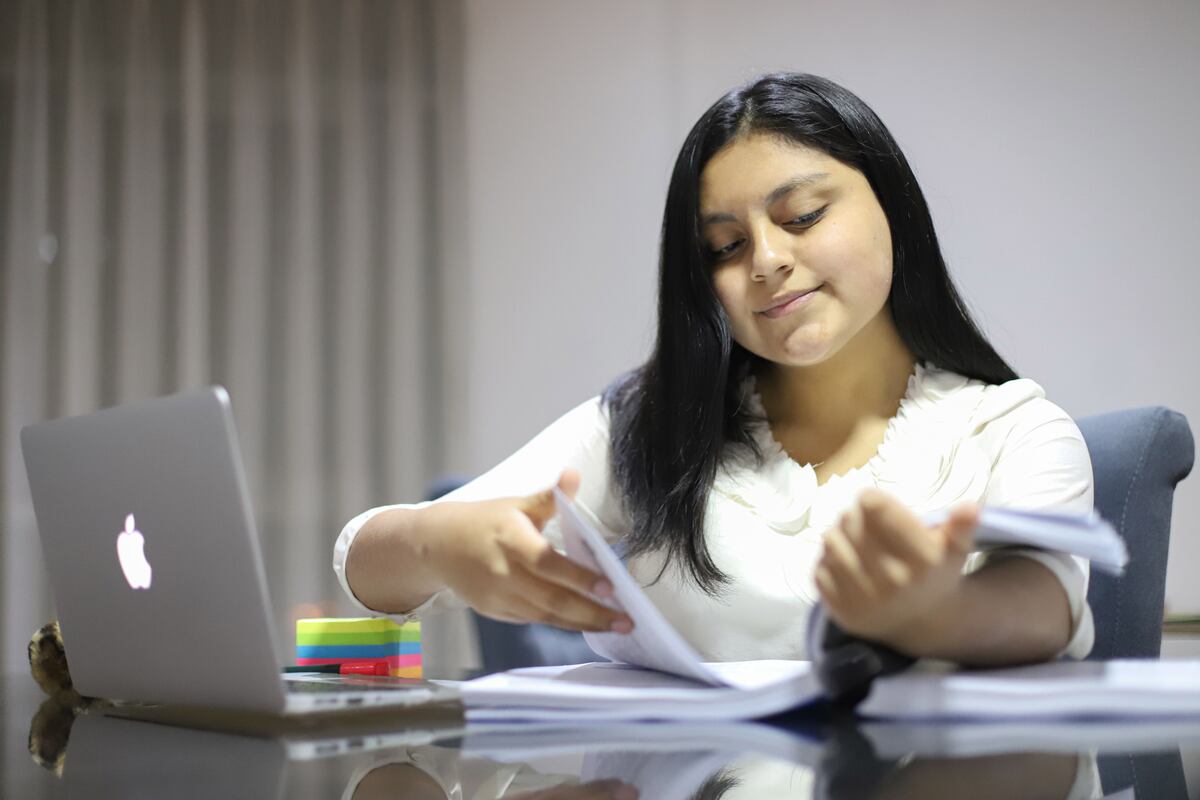 Parte de la oferta del colegio es la digitalización y hay un mayor compromiso, pues los estudiantes son nativos digitales, señaló Marco Flores CEO de Smiledu.